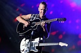 No Doubt Guitarist Tom Dumont Living a 'Simple Kind of Life' in Long ...