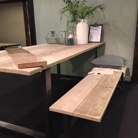 Infobel üzerinde bankalar wees arası kategorisinde yer alan diğer şirketleri araştırın. Tafel Zink met steigerhout - Van Hout & Zo