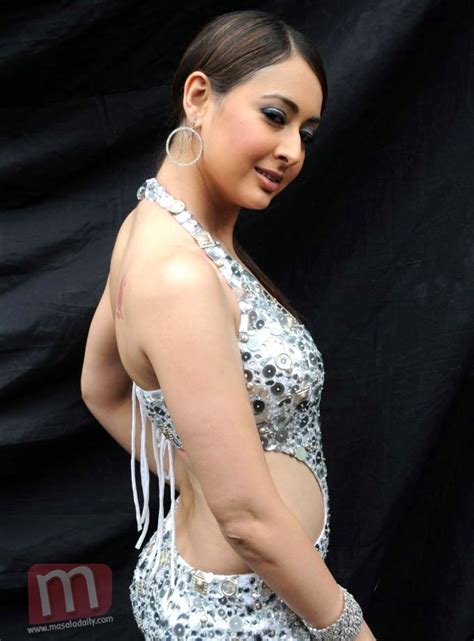 Indian Actress Bollywood Actress Preeti Jhangiani Boobs Press