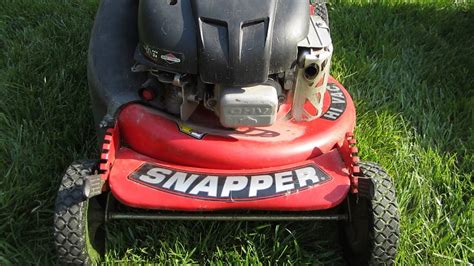 Tractors, riding mowers and walk behind lawn mowers feature easy operation, streamlined design and easy convertibility from side discharge to rear discharge to bagging or. Snapper Lawn Mower 21" Hi-Vac Craigslist Find - Evil Twin ...
