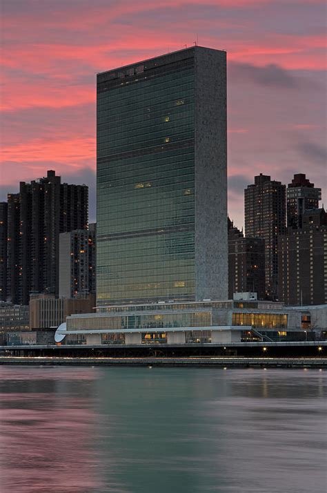 Headquarters Of The United Nations Photograph By Juergen Roth Pixels