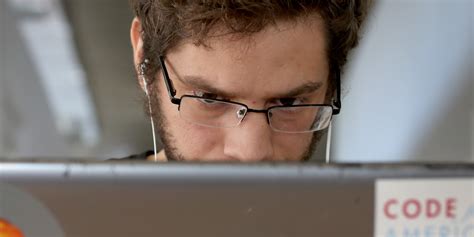 Bad Email Habits That Make You Look Unprofessional Business Insider