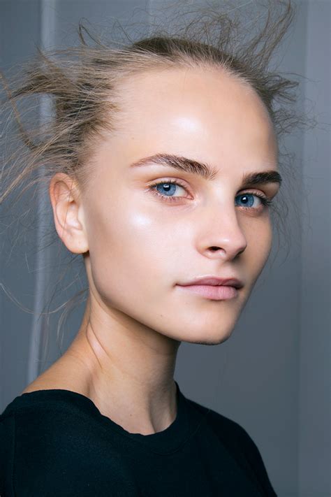 The Best Glowy Skin Products To Buy Now Stylecaster