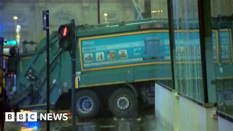 Glasgow Bin Lorry Crash Driver Lied Over Blackout Bbc News