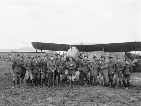 Group Of Pilots Of No 32 Squadron Rfc Beauval 1916 Fourth Army