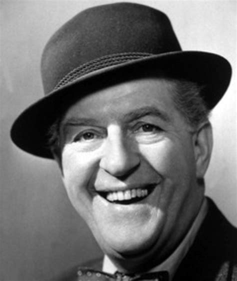 stanley holloway movies bio and lists on mubi