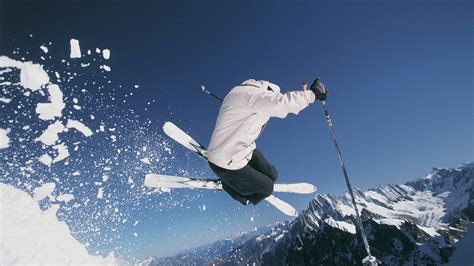 Freestyle Skier Wallpaper