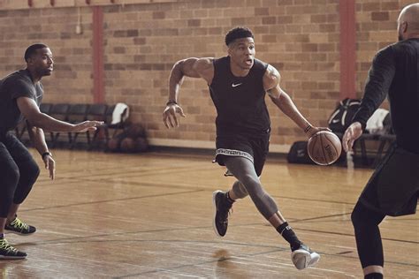 Giannis shoes outlet store, welcome to our giannis antetokounmpo shoes online store to purchase giannis antetokounmpo sneakers. Giannis Antetokounmpo x Nike Zoom Freak 1 Signature Shoe