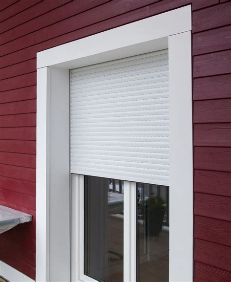 Vente de volets et brisesoleil à Lyon, menuiserie extérieure