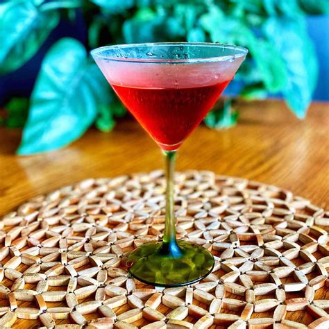 pomegranate martini ii recipe