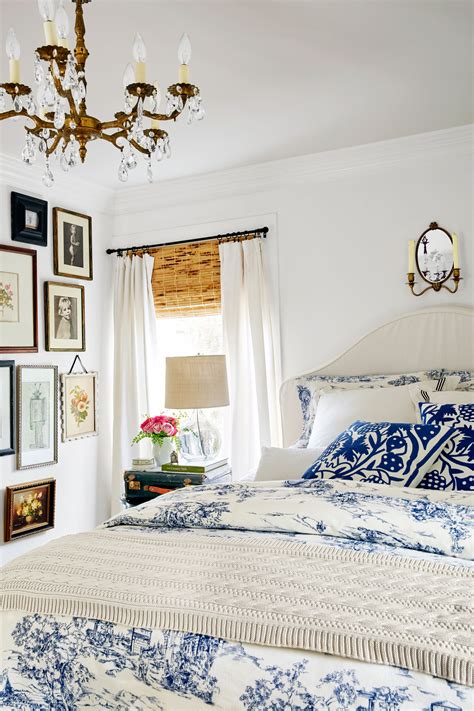 101 Bedroom Decorating Ideas - Designs for Beautiful Bedrooms