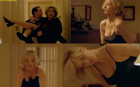 Naked Téa Leoni in The Family Man