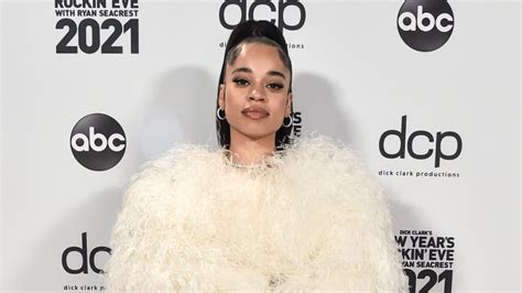 Ella Mai Announces Release Date For New Album ‘heart On My Sleeve