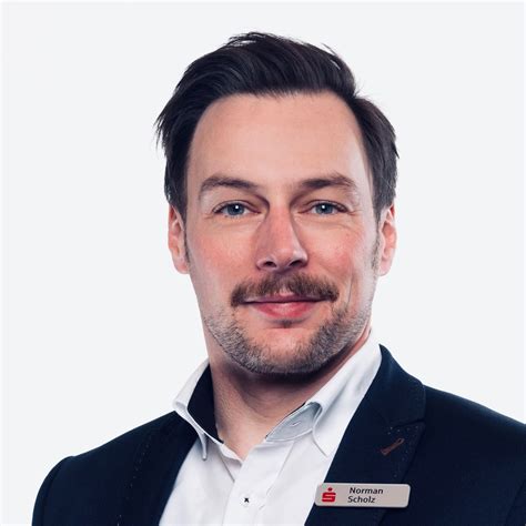 Scholz has been bringing colour to your products for more than 110 years. Norman Scholz - Gruppenleiter Vertriebssteuerung ...