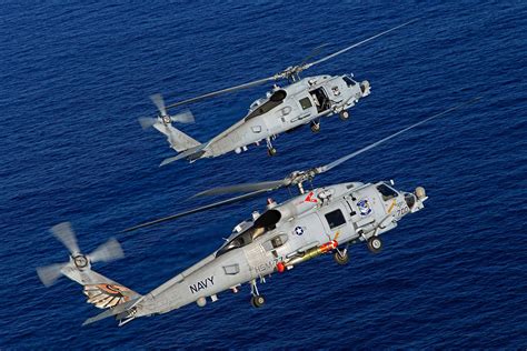 Veteran Navy Pilot Shares 10 Interesting Things About Flying Seahawk