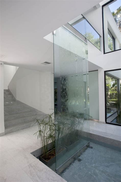 Carrara House Waterfall Interior Design Ideas