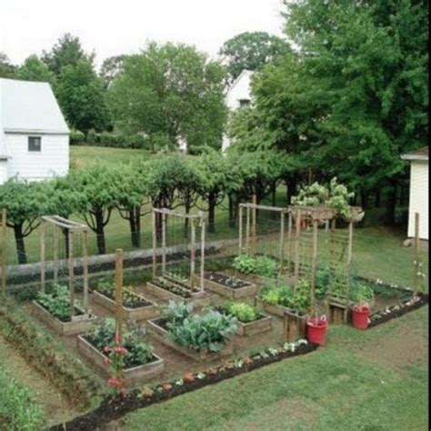 Sublime 45 Interesting Vegetable Garden Ideas For Backyard