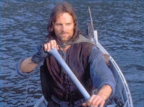 Aragorn Rowing Aragorn Lotr Frodo Legolas Kili Viggo Mortensen