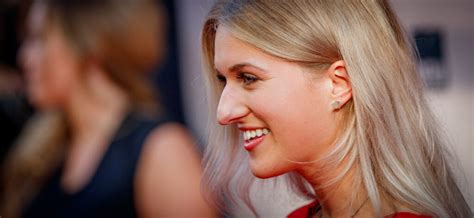May 27, 2021 · instagram wordt niet geladen omdat je geen toestemming hebt gegeven. Britt Dekker door naar NK dressuur