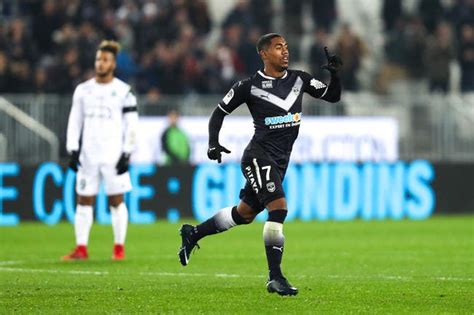 Bordeaux has won just one of their last ten games, and that win was against. Bordeaux - Saint-Etienne 3-0 - Foot 01