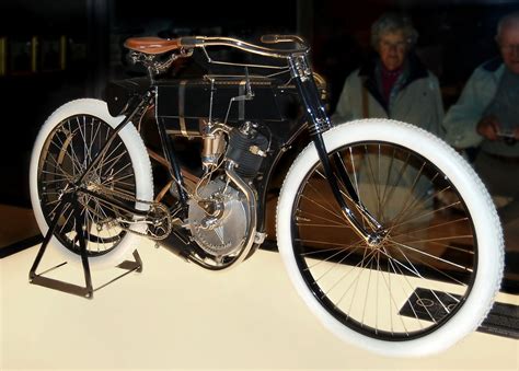 Harley Davidson Model 1 Cyclechaos