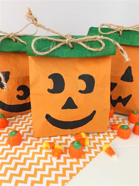 Make Your Own Halloween Pumpkin Treat Bag Celeb Baby Laundry