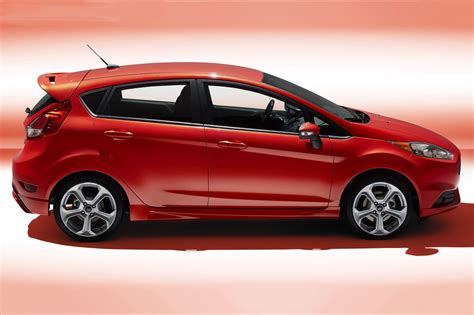 2014 Ford Fiesta Vins Configurations Msrp And Specs Autodetective