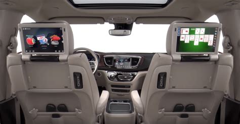 Not Your Mothers Minivan Inside The All New 2018 Chrysler Pacifica Hybrid