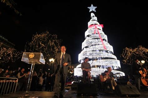 Christmas Tree Lighting Brings Festive Mood In Athens