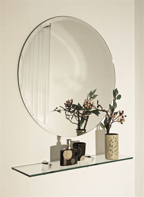 Fine line glass & mirror dirba šiose srityse: Circular Custom Cut Mirror Glass - Alltrade Glass