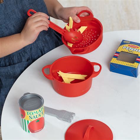 Melissa And Doug 59 Piece Felt Pasta Restaurant Pretend Play Food Set