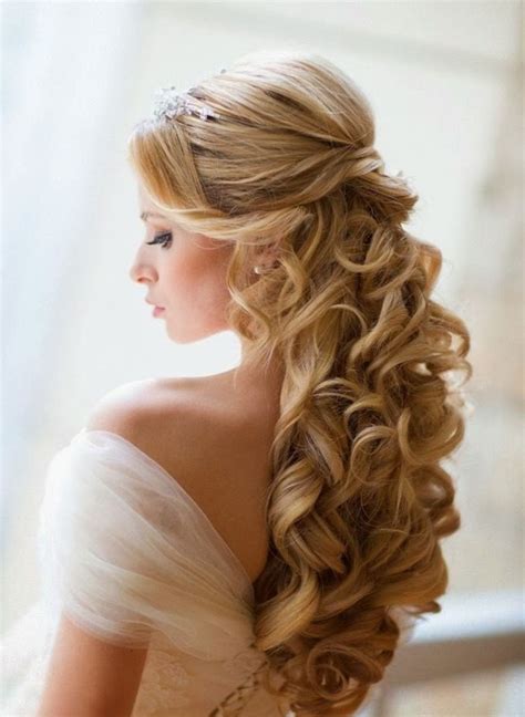 39 Walk Down The Aisle With Amazing Wedding Hairstyles For Thin Hair
