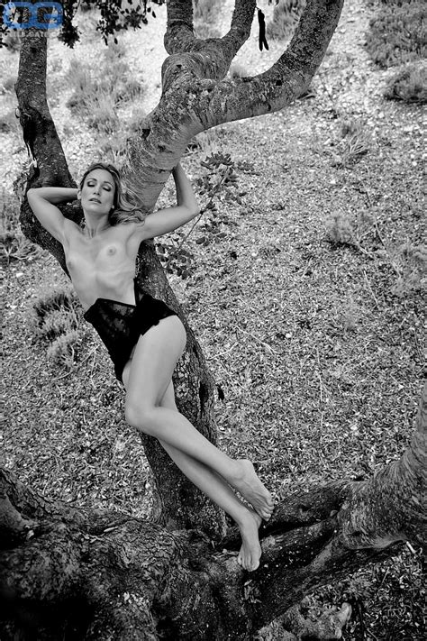 Christine Theiss Nackt Bilder Onlyfans Leaks Playboy Fotos Sex Szene