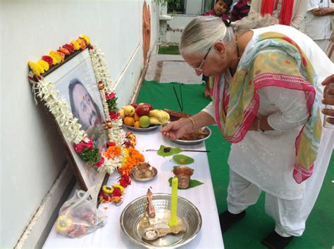 Guru Puja Meditation And Satsang At Smiles By Mr B Santosh Rao Dsn