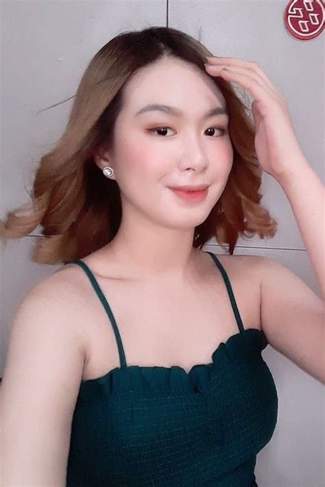 Top Pinay Jonabelle Dela Cruz Hot And Sexy Beautiful Busty Asian