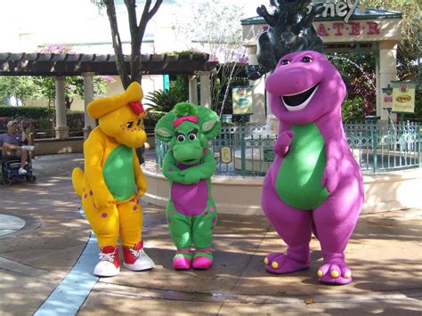 Universal Studios Barney Friends Barney The Dinosaurs Adventures By Disney