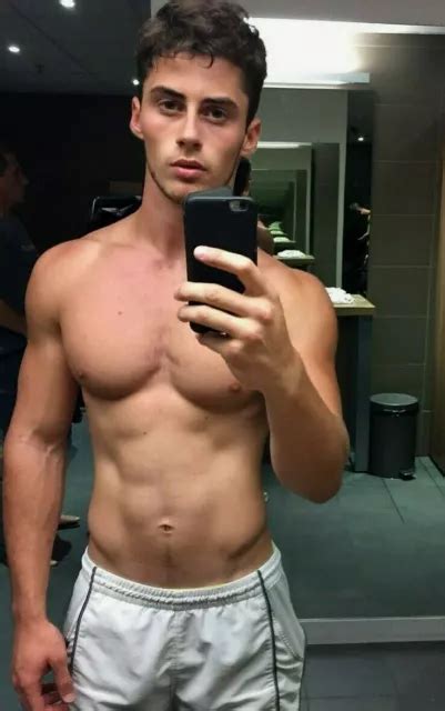 shirtless male muscular gym jock locker room fit guy beefcake photo 4x6 b79 3 99 picclick
