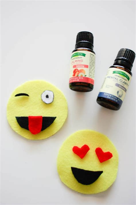 15 Fun Diy Emoji Crafts That Are Actually Easy To Make