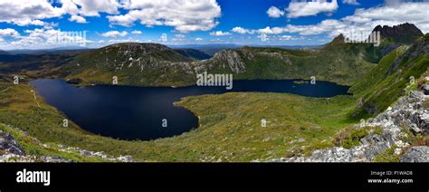 Panorama Of Dove Lake And Cradle Mountain Tasmania Stock Photo Alamy