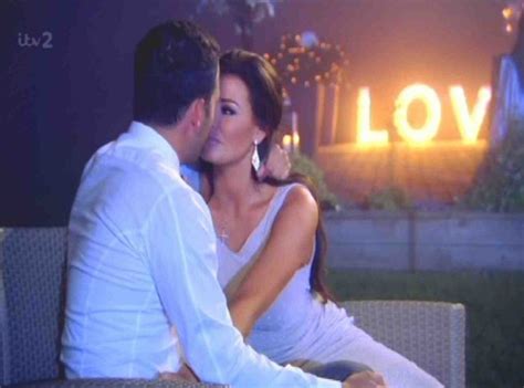 Jess Wright And Ricky Rayment Kiss And Make Up In Towie Season Finale Metro News
