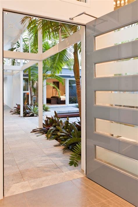 Stunning Sunken Courtyard Design For Coastal Oasis Courtyard Design