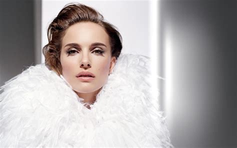 Wallpaper Model Long Hair Feathers Actress Fashion Natalie Portman Wedding Dress Spring