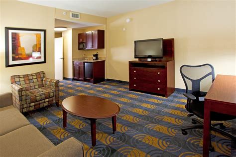 Holiday Inn Hotel And Suites Stockbridge Atlanta I 75 In Stockbridge Ga