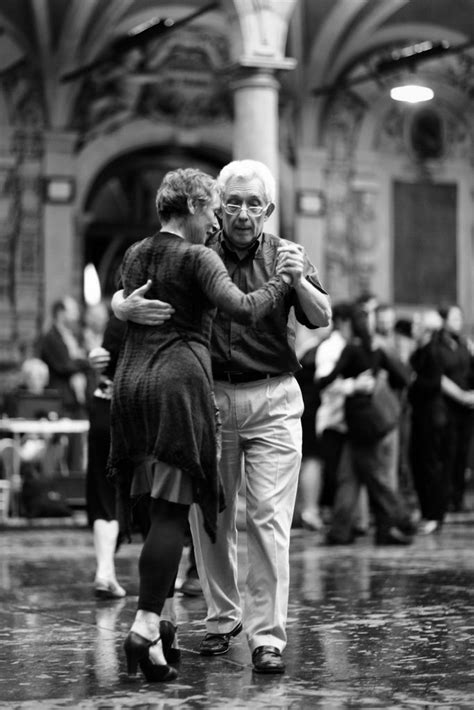 Tango 51 Old Couples Tango Dance Like No One Is Watching