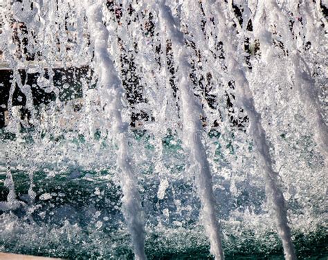 118 Fountains Gushing Sparkling Water Poo Stock Photos Free And Royalty