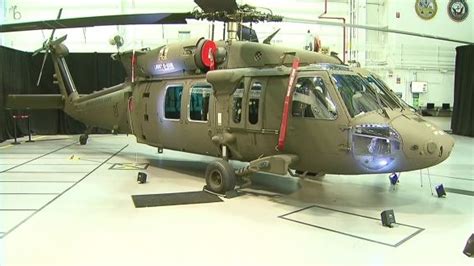 Sikorsky Entrega O 1 000° H 60m Black Hawk Para O Exército Dos Eua