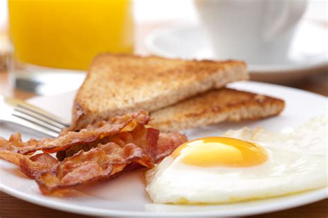 Bacon And Egg On Toast — Aspire Dietitians