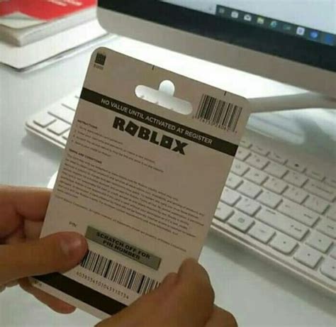 List Of Free Unused Roblox Gift Cards Codes Roblox Gifts Free Gift