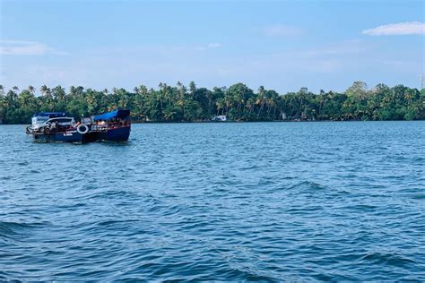 Best Places To Visit In Kollam A Multitude Of Tourist Attractions Veena World