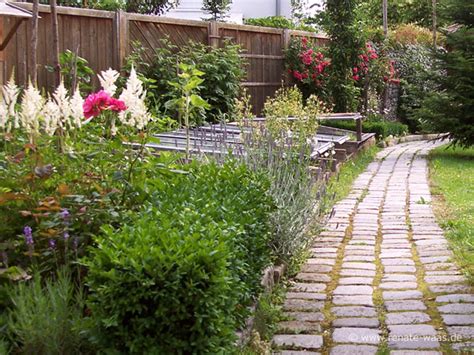 Ob gartenmöbel, terrasse, holzhütte oder zaun, bei seril findet ihr passende öle und lasuren, die altes holz glänzen. Gartenblog Geniesser-Garten : Sichtschutz